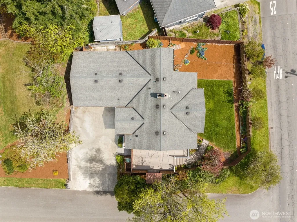 16204 Main Street Bellevue WA 98008