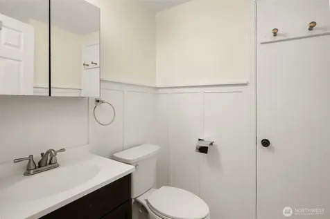 16204 Main Street Bellevue WA 98008