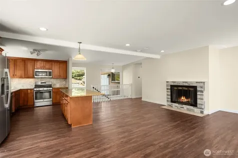 16204 Main Street Bellevue WA 98008