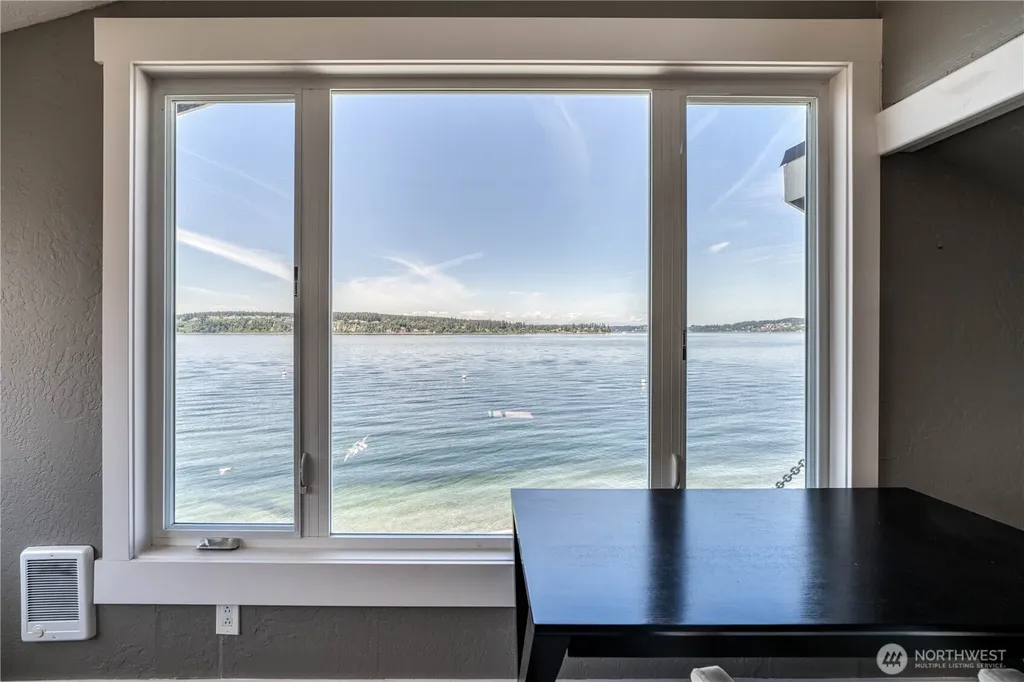 4430 Sunset Beach Road W University Place WA 98466