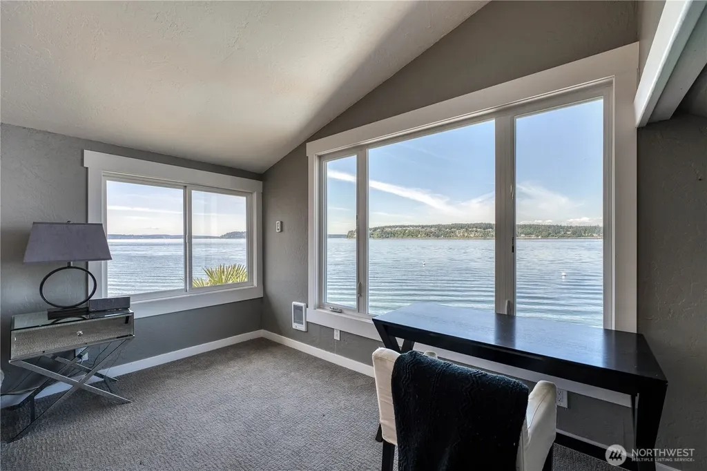 4430 Sunset Beach Road W University Place WA 98466
