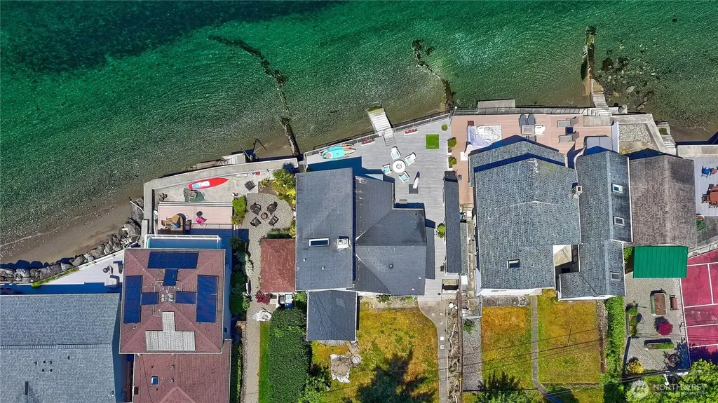 4430 Sunset Beach Road W University Place WA 98466