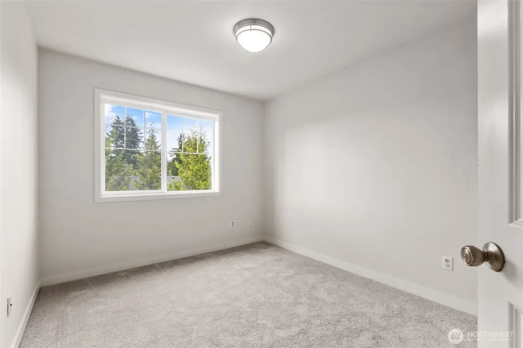 13203 97th Avenue E Puyallup WA 98373