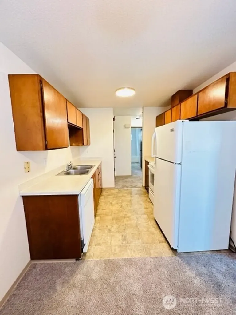 5631 Highway Place Everett WA 98203