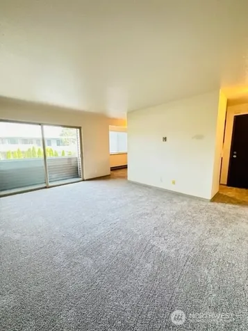 5631 Highway Place Everett WA 98203