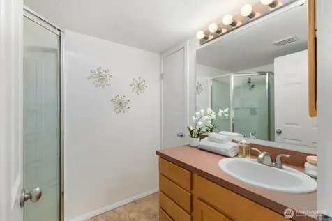 11630 100th Avenue NE Kirkland WA 98034