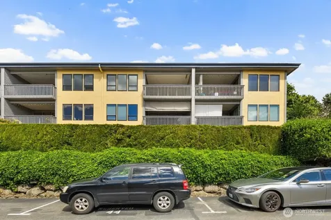 11630 100th Avenue NE Kirkland WA 98034