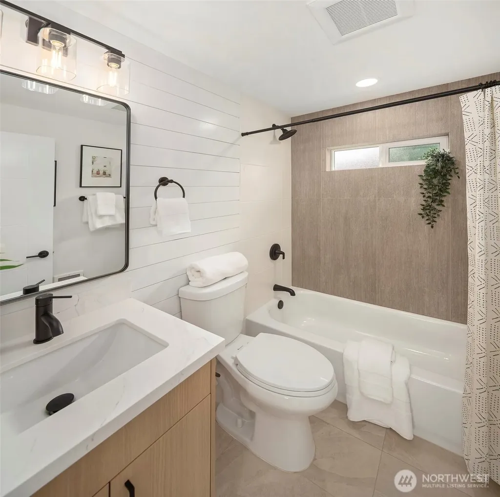 3306 35th (Not On Arterial) Avenue SW Seattle WA 98126