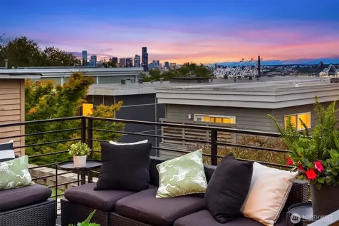 3306 35th (Not On Arterial) Avenue SW Seattle WA 98126