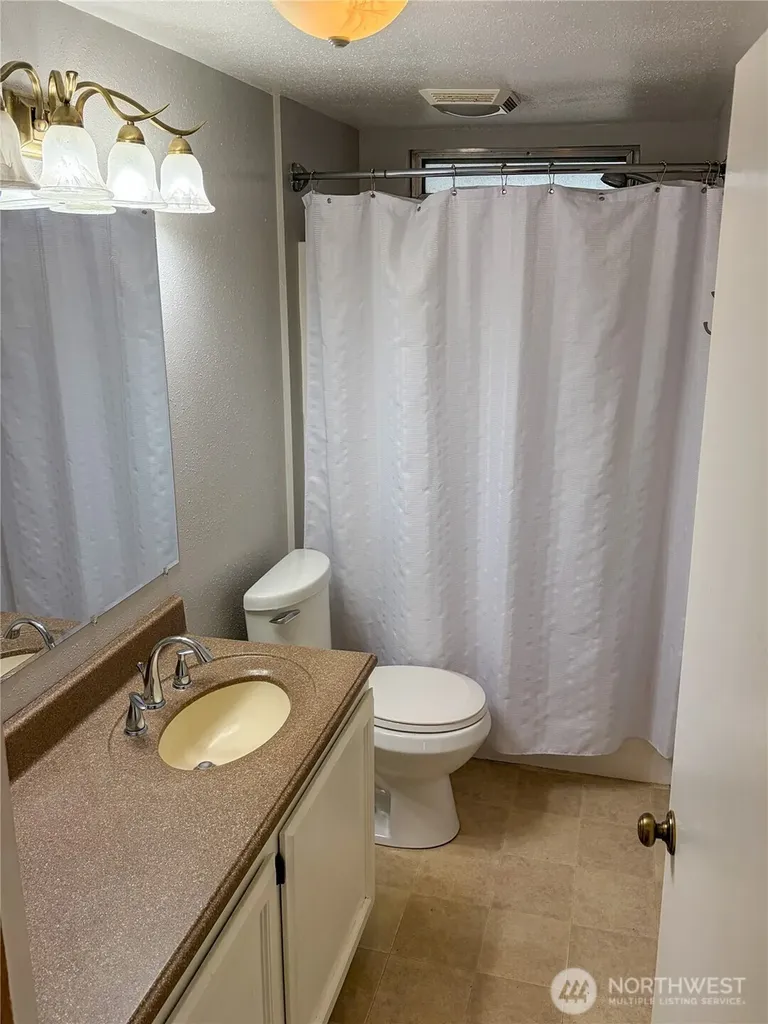 3501 Auburn Way S Auburn WA 98092
