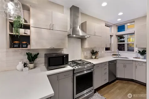 2424 NW 62nd Street Seattle WA 98107