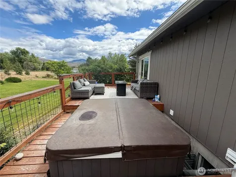 324 Omak River Road Omak WA 98841