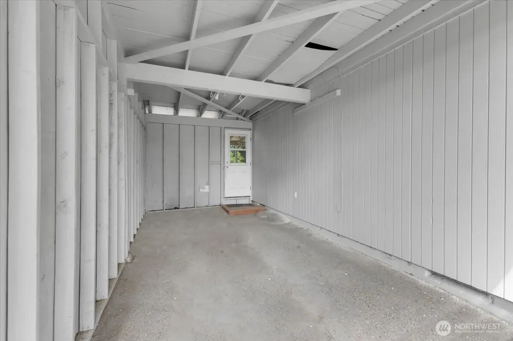 2427 200th Place SW Lynnwood WA 98036