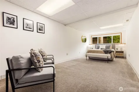7047 NE 138th Street Kirkland WA 98034