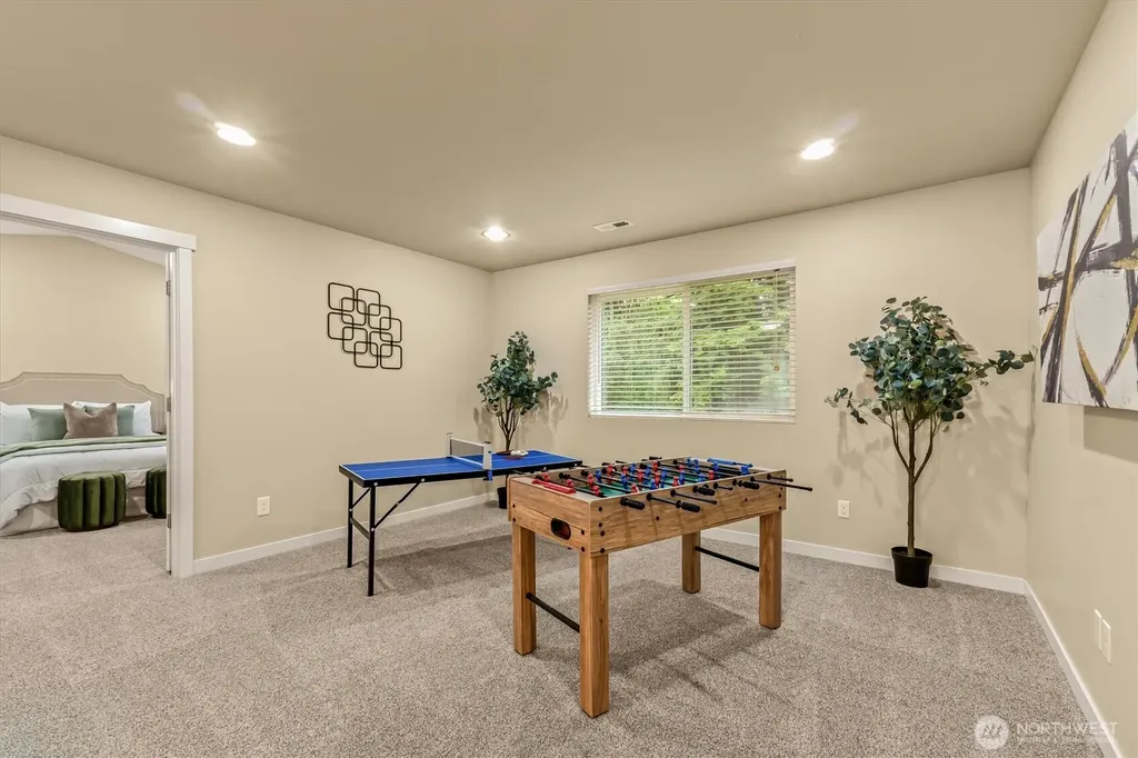 810 90th Street NW Tulalip WA 98271