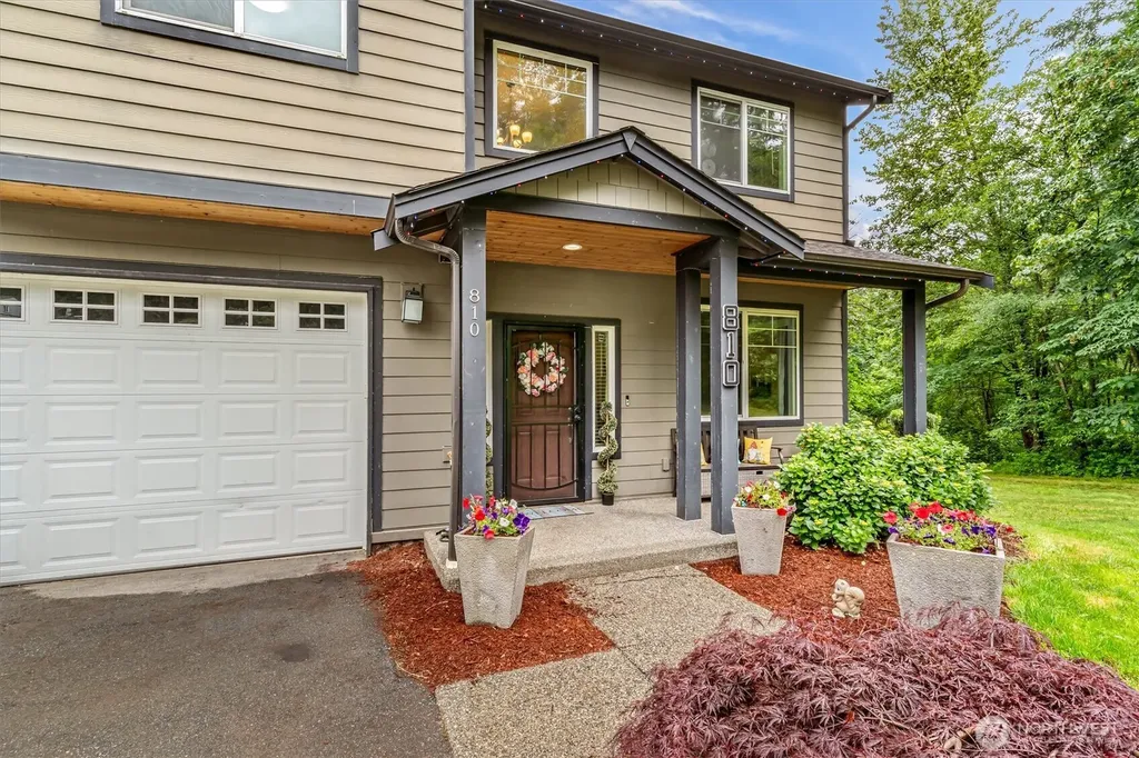 810 90th Street NW Tulalip WA 98271