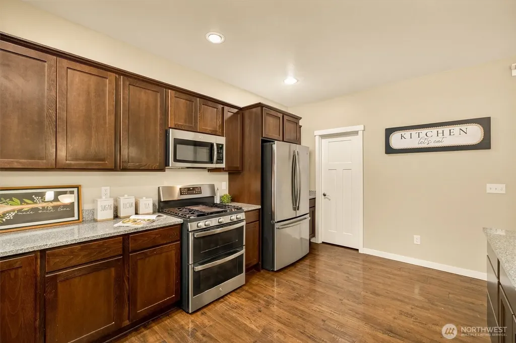 810 90th Street NW Tulalip WA 98271