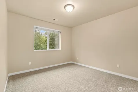 810 90th Street NW Tulalip WA 98271