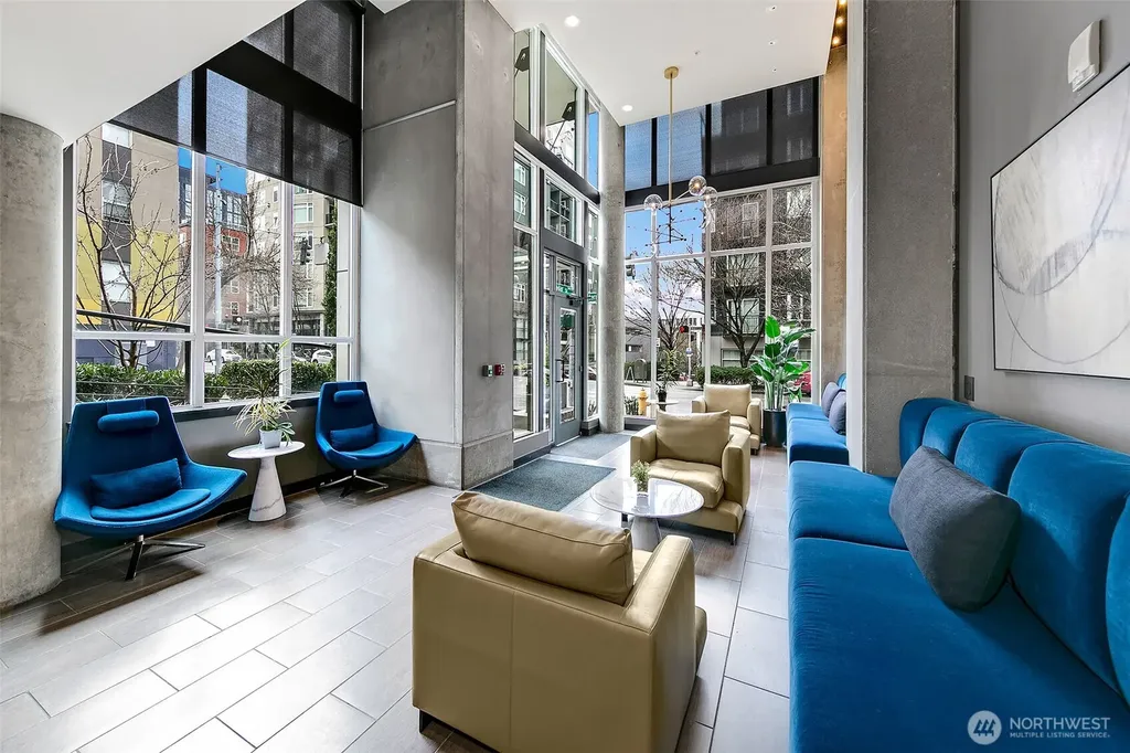 81 Clay Street Seattle WA 98121