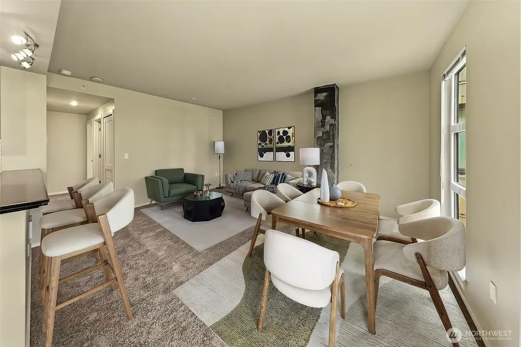 81 Clay Street Seattle WA 98121