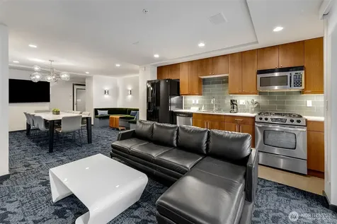 81 Clay Street Seattle WA 98121