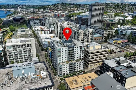 81 Clay Street Seattle WA 98121