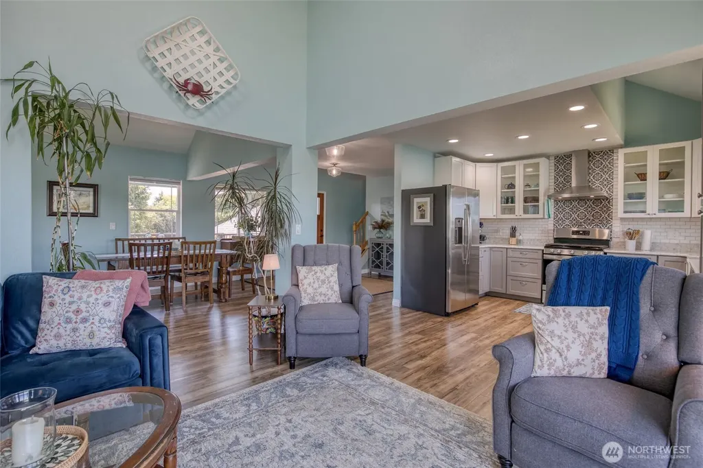 142 Sea Breeze SE Ocean Shores WA 98569