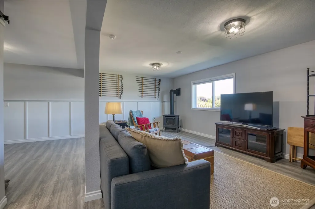 142 Sea Breeze SE Ocean Shores WA 98569