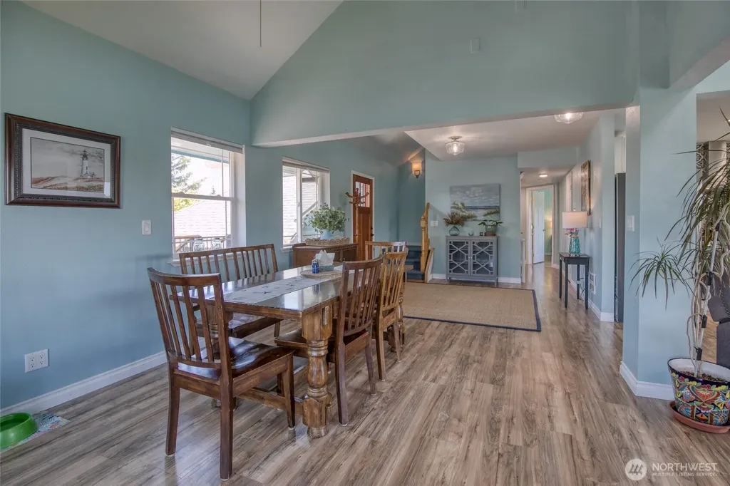 142 Sea Breeze SE Ocean Shores WA 98569