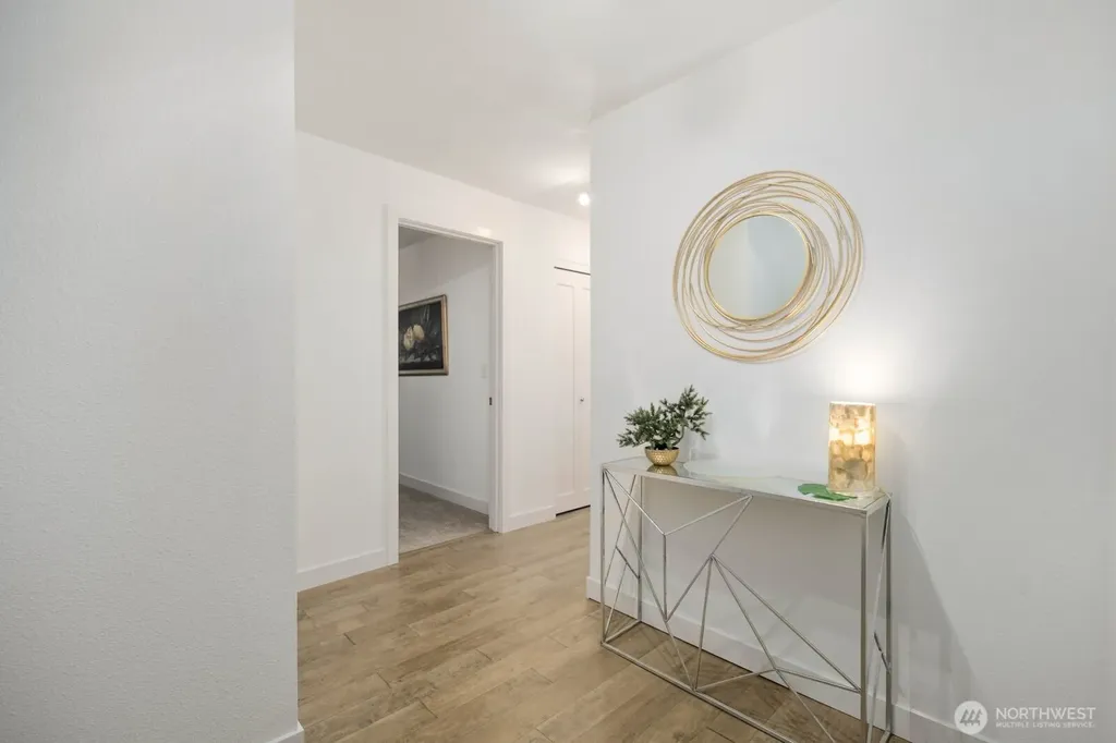1727 Harbor Avenue SW Seattle WA 98126