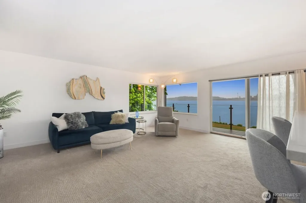 1727 Harbor Avenue SW Seattle WA 98126