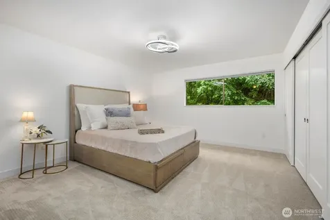 1727 Harbor Avenue SW Seattle WA 98126