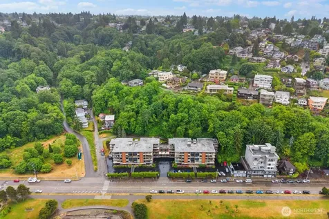 1727 Harbor Avenue SW Seattle WA 98126