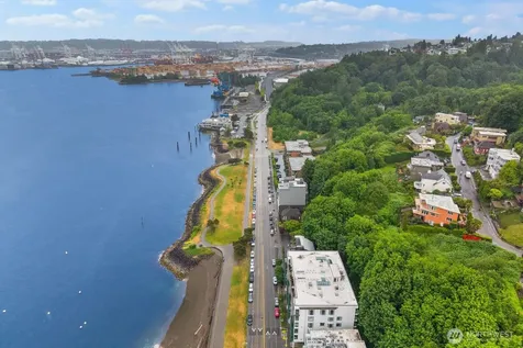 1727 Harbor Avenue SW Seattle WA 98126