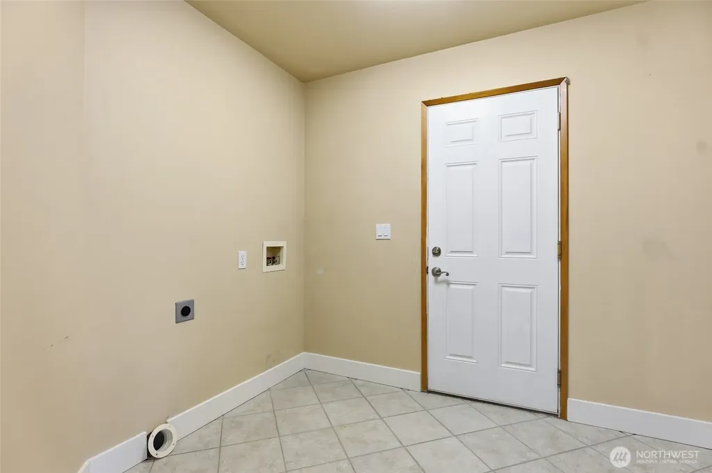 9347 Piperhill Drive SE Olympia WA 98513