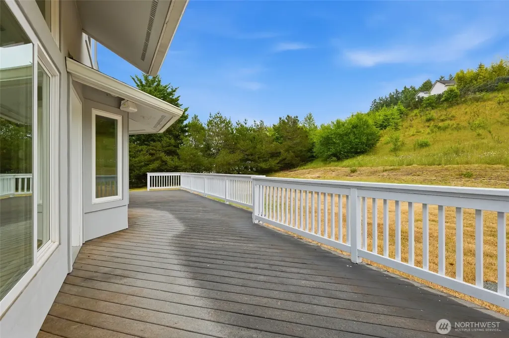 9347 Piperhill Drive SE Olympia WA 98513