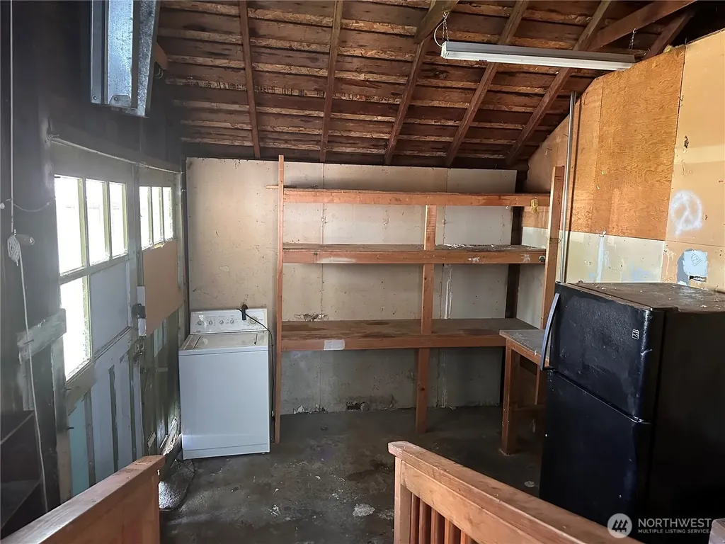 152 Karr Avenue Hoquiam WA 98550