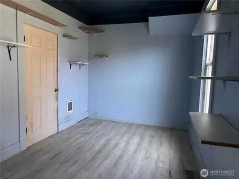 152 Karr Avenue Hoquiam WA 98550