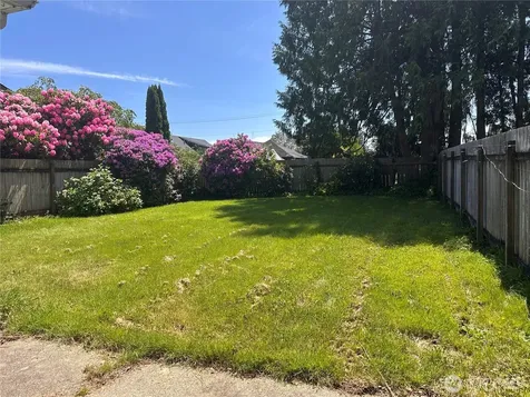 152 Karr Avenue Hoquiam WA 98550