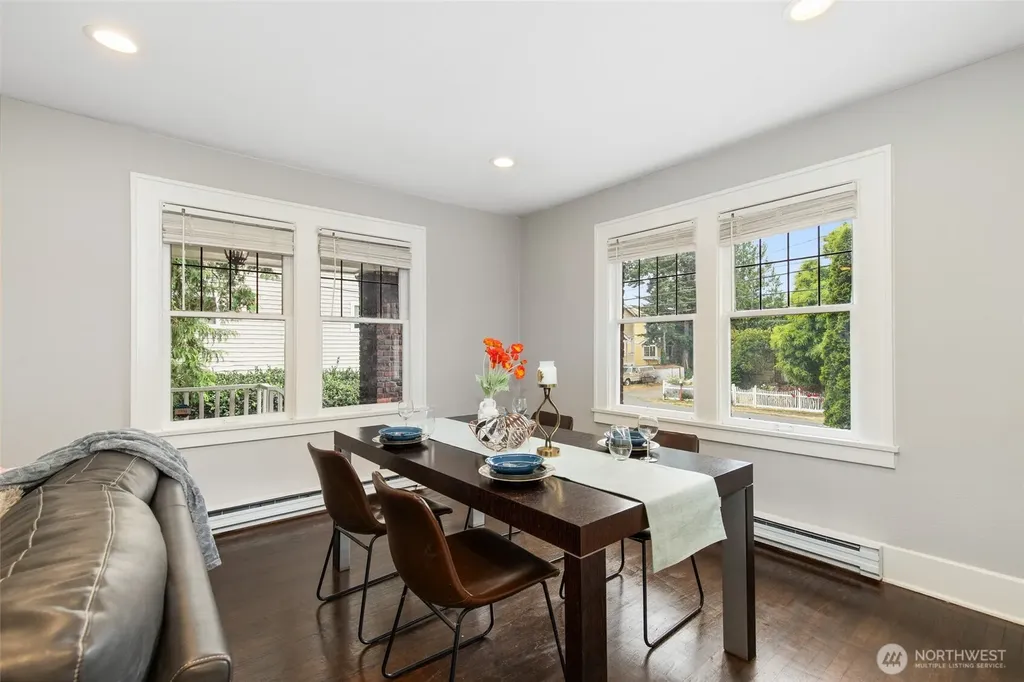 10124 3rd Avenue NW Seattle WA 98177