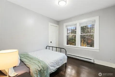 10124 3rd Avenue NW Seattle WA 98177