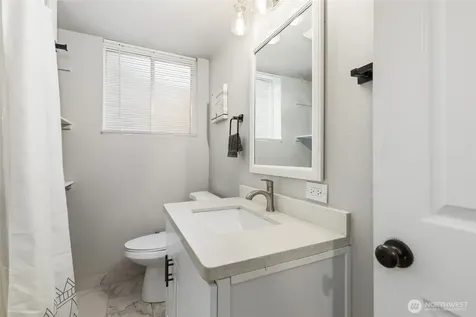 10124 3rd Avenue NW Seattle WA 98177