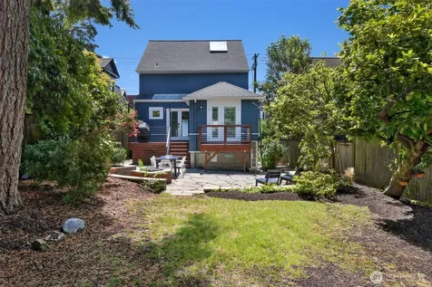 1110 E Denny Seattle WA 98122