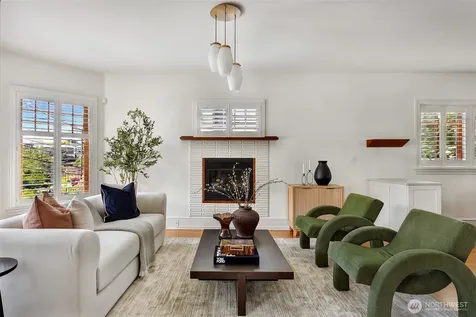 1110 E Denny Seattle WA 98122