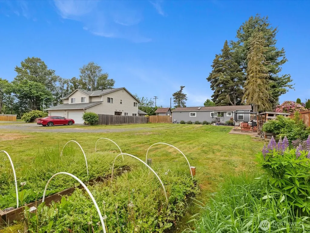 5326 64th Street NE Marysville WA 98270