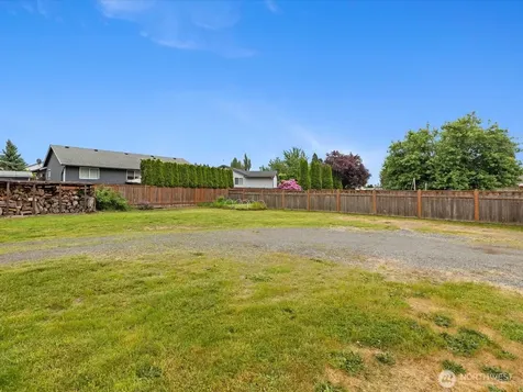 5326 64th Street NE Marysville WA 98270