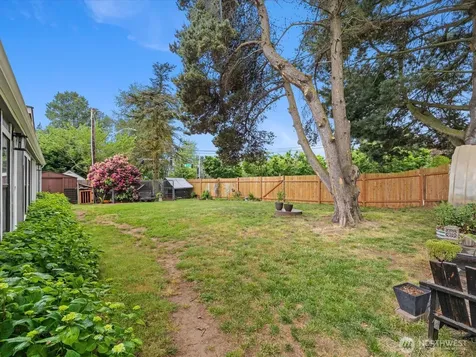 5326 64th Street NE Marysville WA 98270