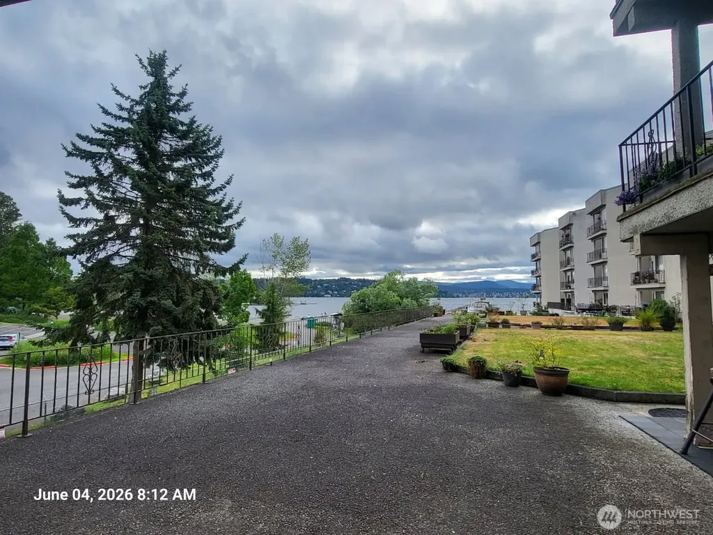 9030 Seward Park Avenue S Seattle WA 98118