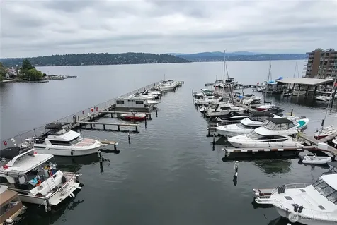 9030 Seward Park Avenue S Seattle WA 98118
