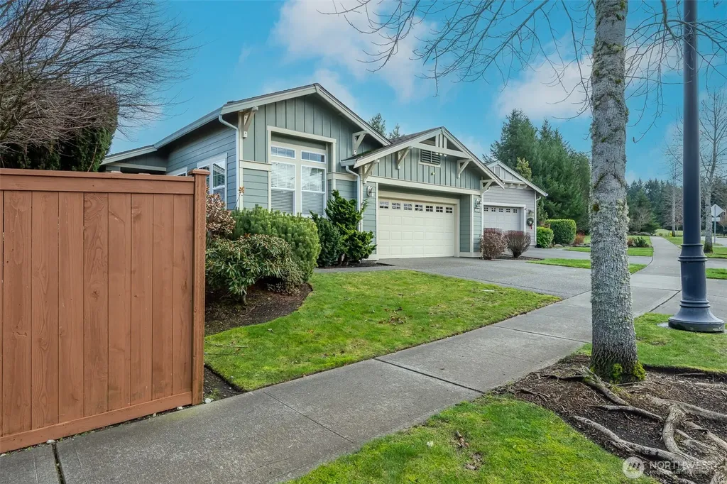 4986 Meriwood Drive NE Lacey WA 98516